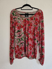 Cap Juluca  top.– New Story by Aldo Martins. Maat 40/42.