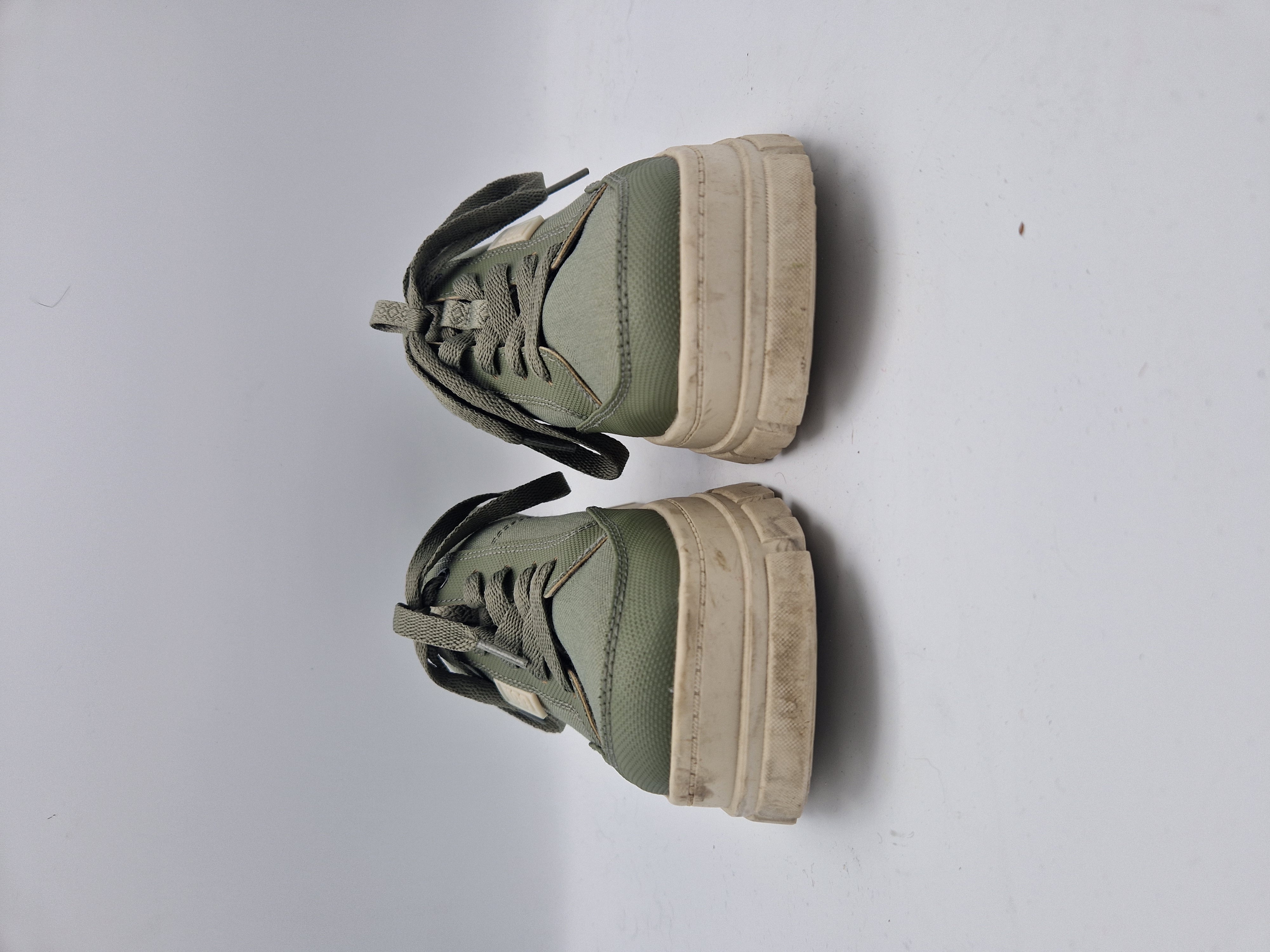 Ugg veterschoenen Ashton Hybrid. Maat 40. Legergroen