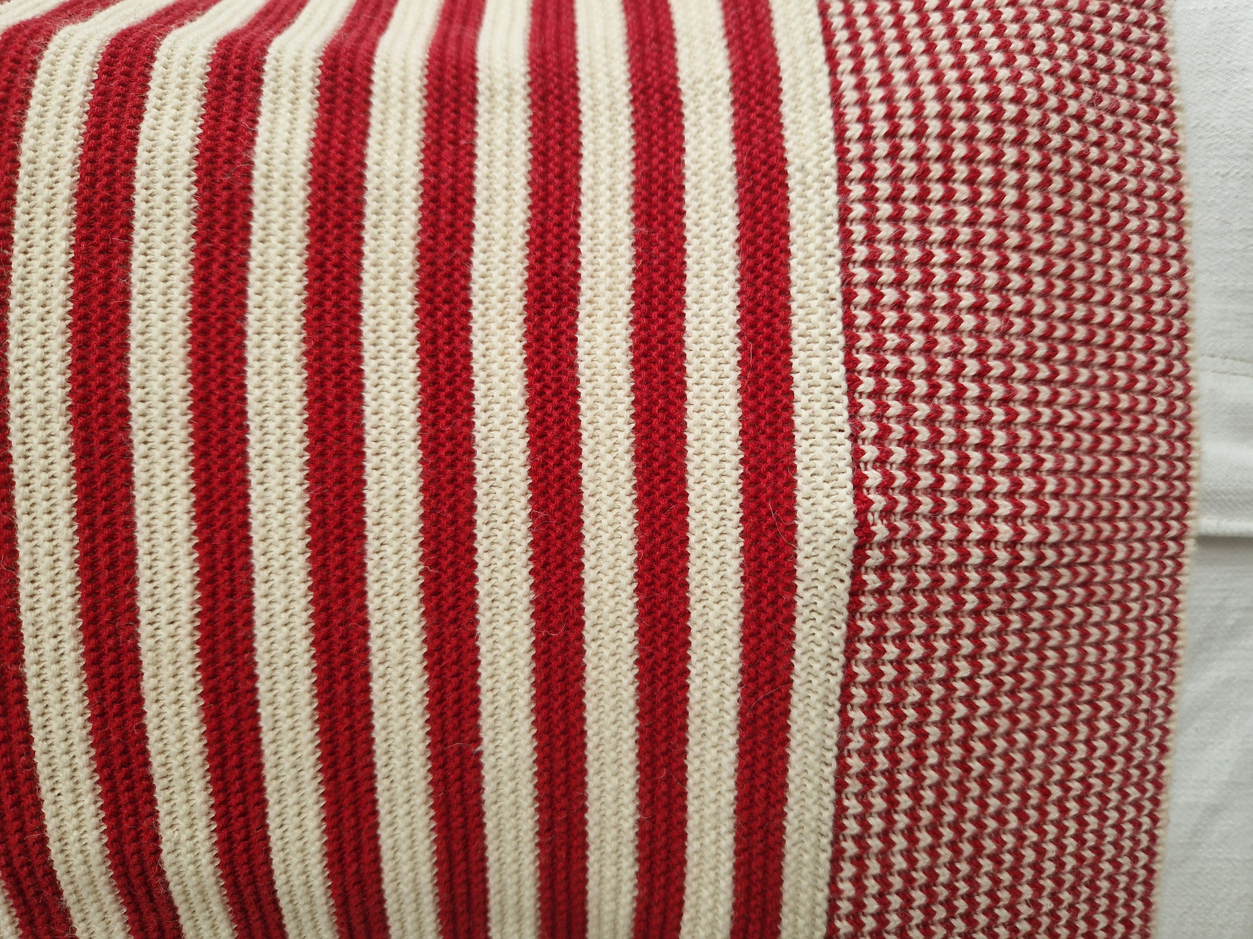 King Louie top Lily. Maat M. Rood/crème gestreept.