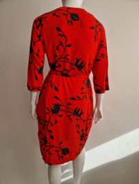 Kyra jurk. Maat 42/44, Rood/donkerblauw/print.