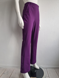 Studio Anneloes flared pantalon. Maat S. Paars/travelstof.