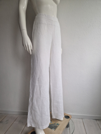 Blubianco pantalon. IT. maat 44 (38). Wit/linnen.