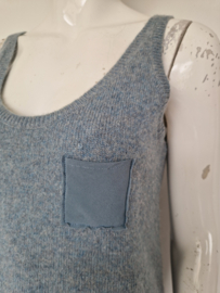 Humanoid luxe alpaca/merino top. Maat S. Blauw gemêleerd.