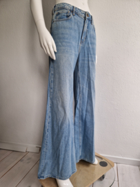 Scotch & Soda jeans met wijde pijpen. Maat 29/32, Blauw.