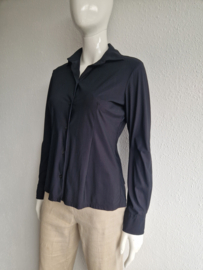 TRVL Dress blouse. Maat M. Zwart/travelstof.