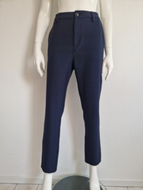 Closed pantalon Jack Long. Maat 30, Donkerblauw.