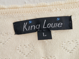 King Louie ajourgebreid vestje. Maat L. Crème