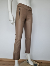 Gustav cropped pantalon Doa. Maat 34, Beige/lamsleer.