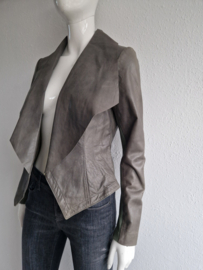 Transmission blazer. Maat 38. Groen/leer.