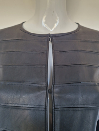 Marella vest/jasje. Maat 38, Zwart/vegan leer.