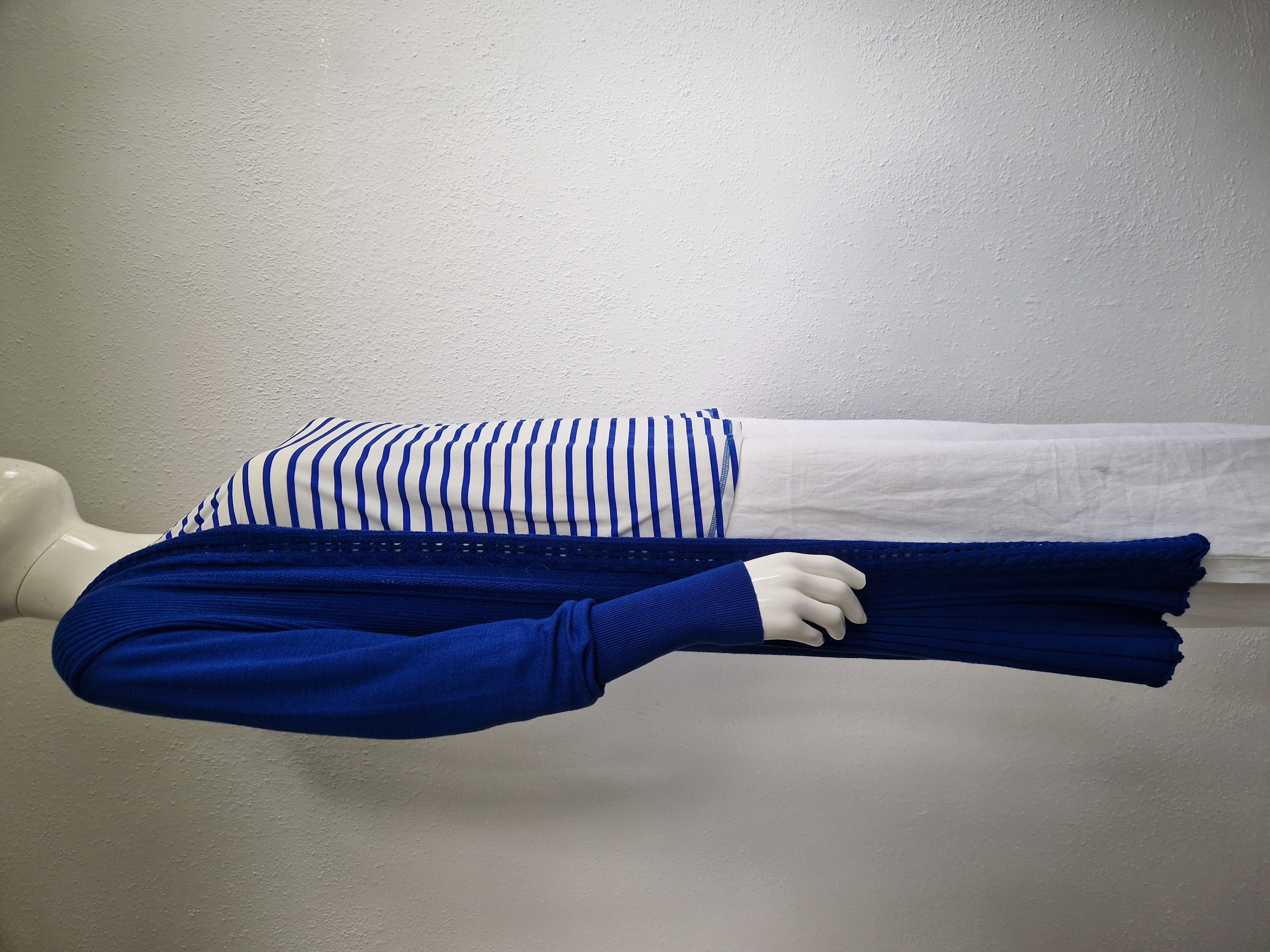 Lien & Giel vest. Maat 36. Kobalt.