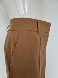 Capsule wijde pantalon. Maat L. Karamel.
