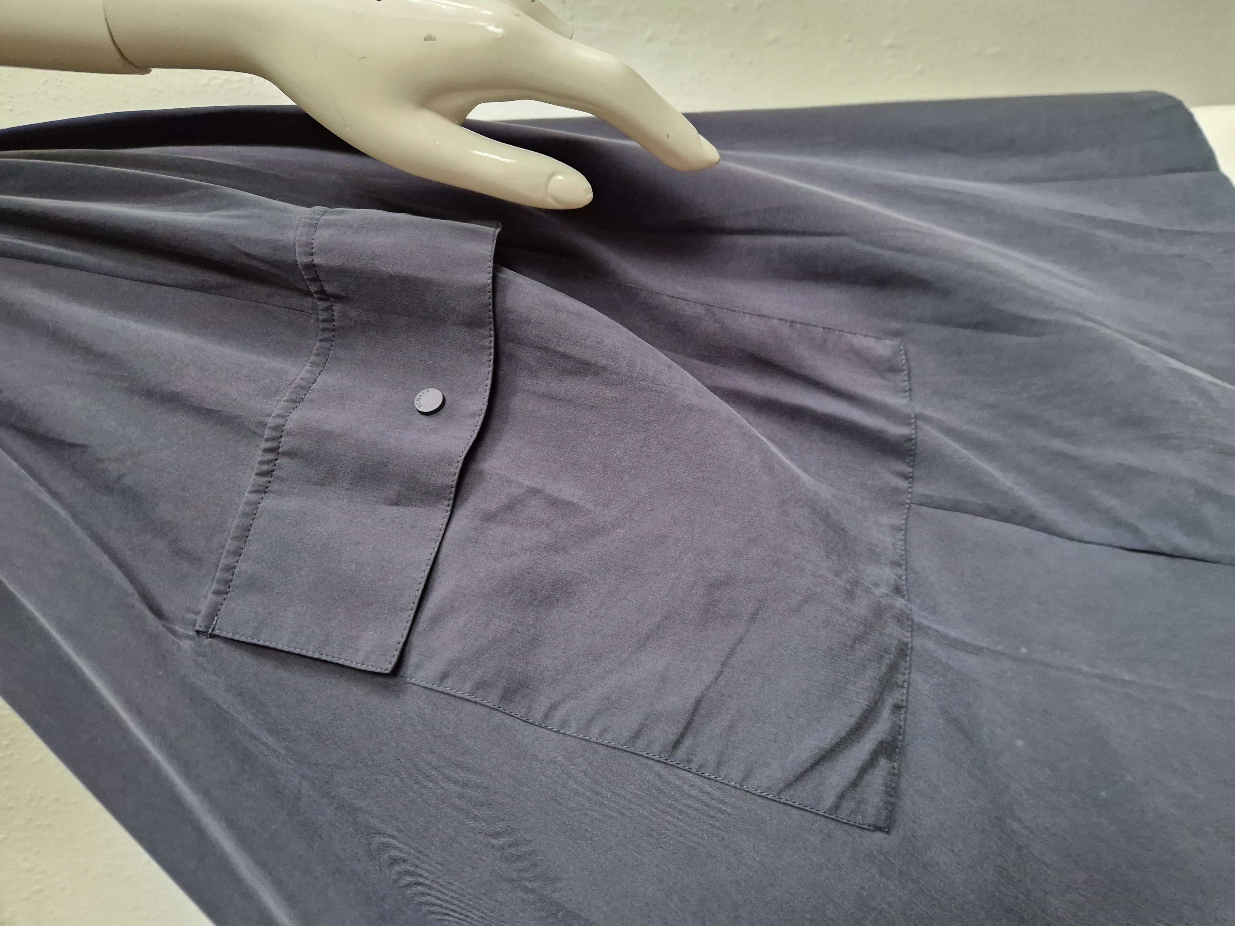 Ecoalf cargo rok. Maat L. Donkergrijs.