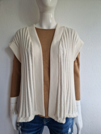 Rita Row mouwloos vest. Maat XS/S. Crème/katoen.