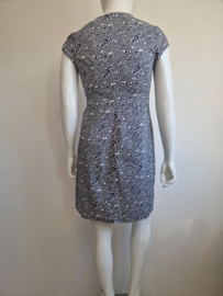 River Woods zomerjurk. Maat 40/42, Blauw/wit.