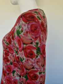 Cap Juluca  top.– New Story by Aldo Martins. Maat 40/42.