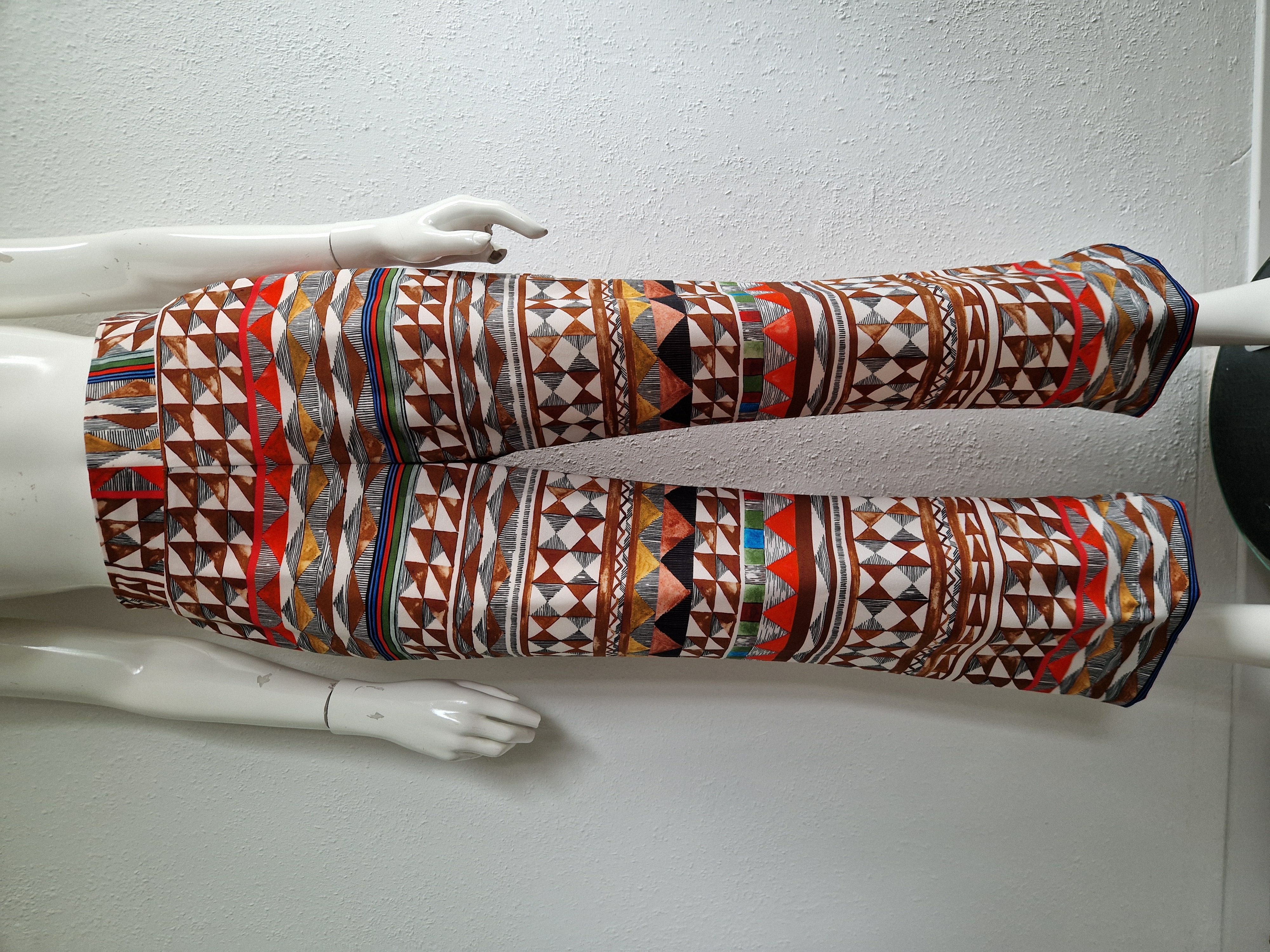 Caroline Biss pantalon. Maat 36, All over print.