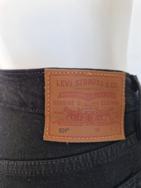 Levi's 501 cropped straight jeans.Mt. 28/28. Zwart.