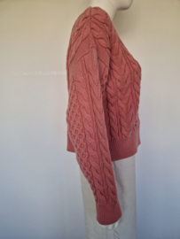Joline Jolink kabeltrui Soso | Maat S | Roze | Merino wol |