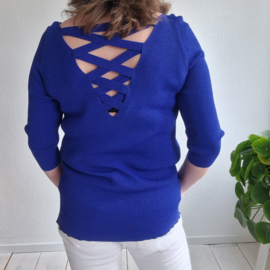 Aldomartins top met opengewerkte rug. Maat XL. Kobalt.