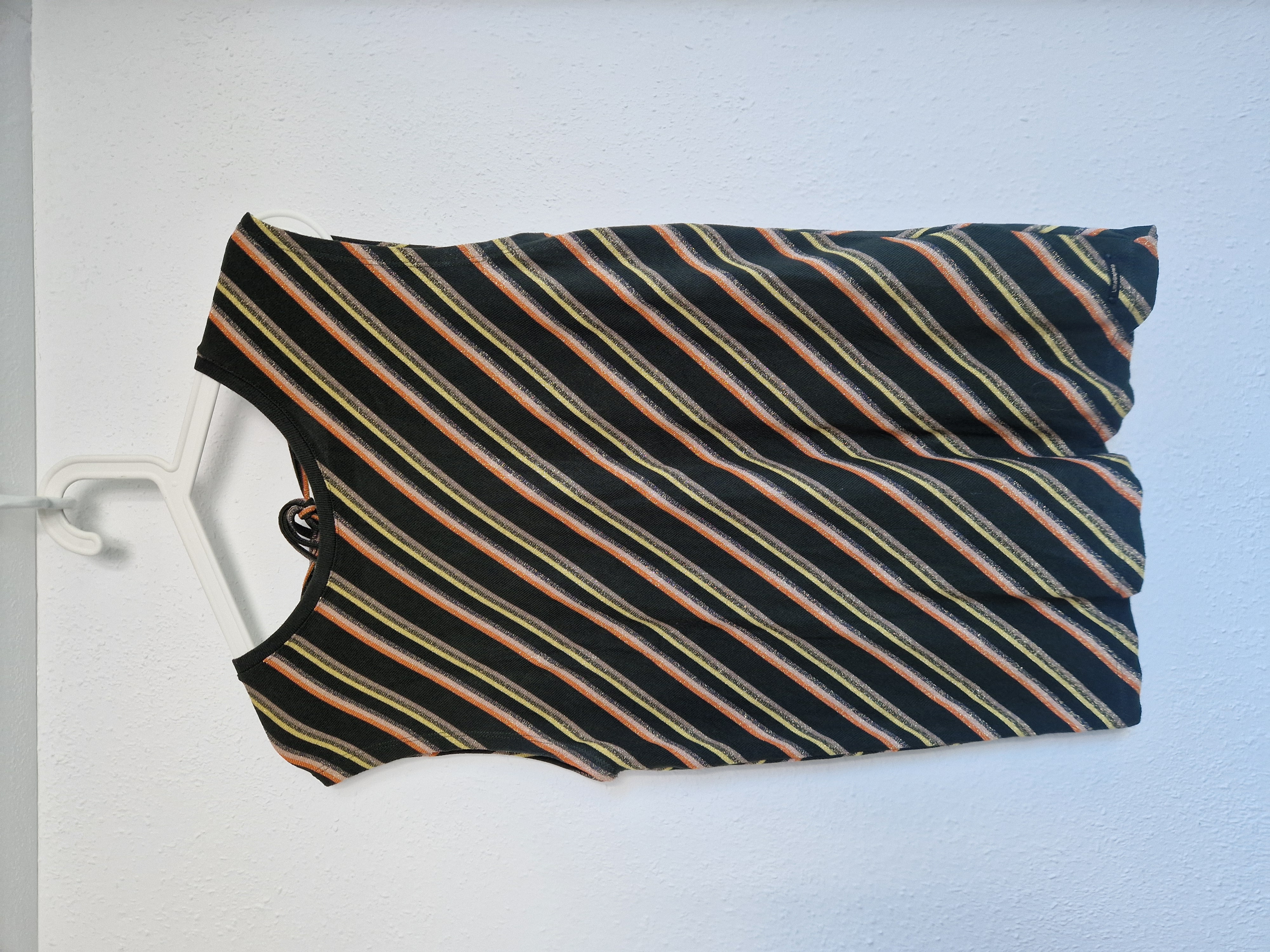 Nümph top. Maat S. Groen/gestreept