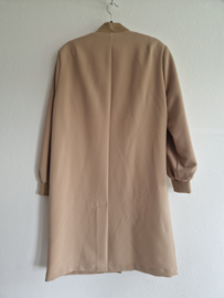Beaumont mantel. Maat 42, Beige