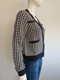 Les Copines vest. Maat M. Zwart/wit/pied de pouleprint.