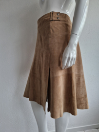 Claudia Sträter rok. Maat 42, Camel/ suède.