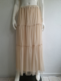 Due Amanti maxi rok. Maat 3, Tule/crème.