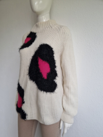 Marc Cain trui met turtleneck. Maat 4, Crème/roze/wolmix.