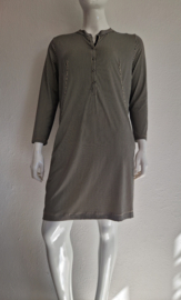 Sylver jurk/tuniek. Maat 42/44,Beige/ zwart/ gestreept