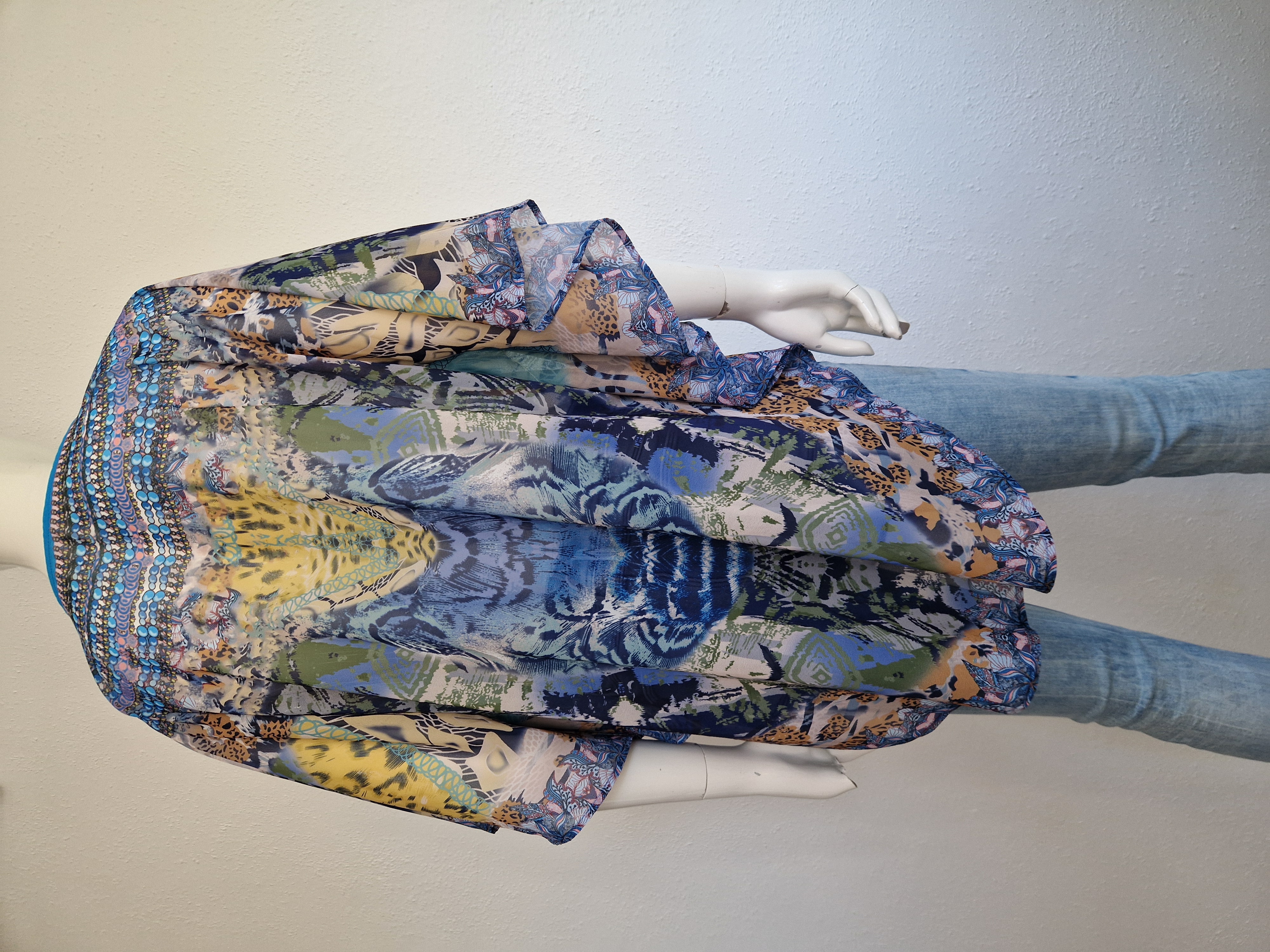 Kaftan. Maat AS. All over print.