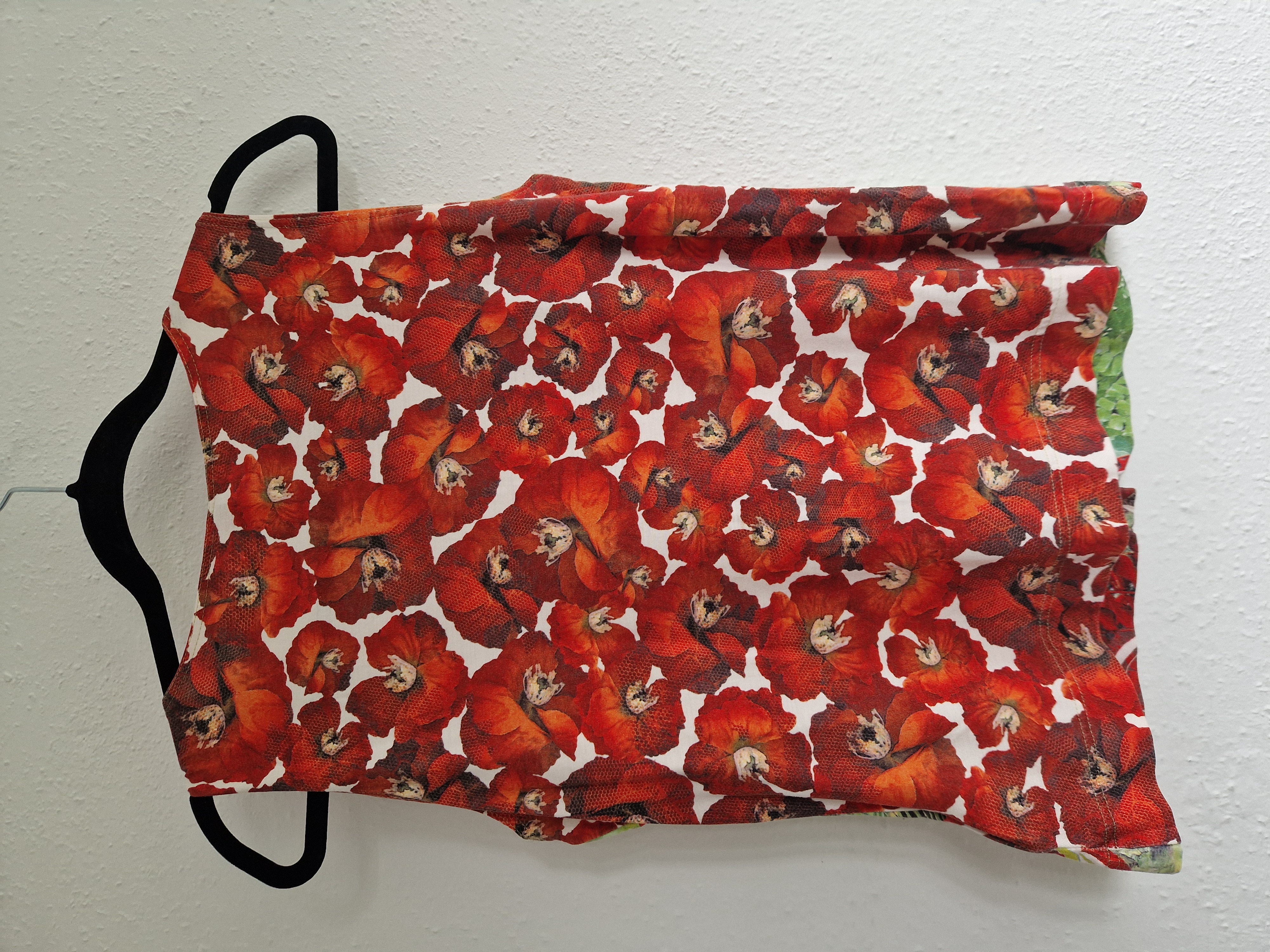 Eva & Claudi top. Maat M. All over print.
