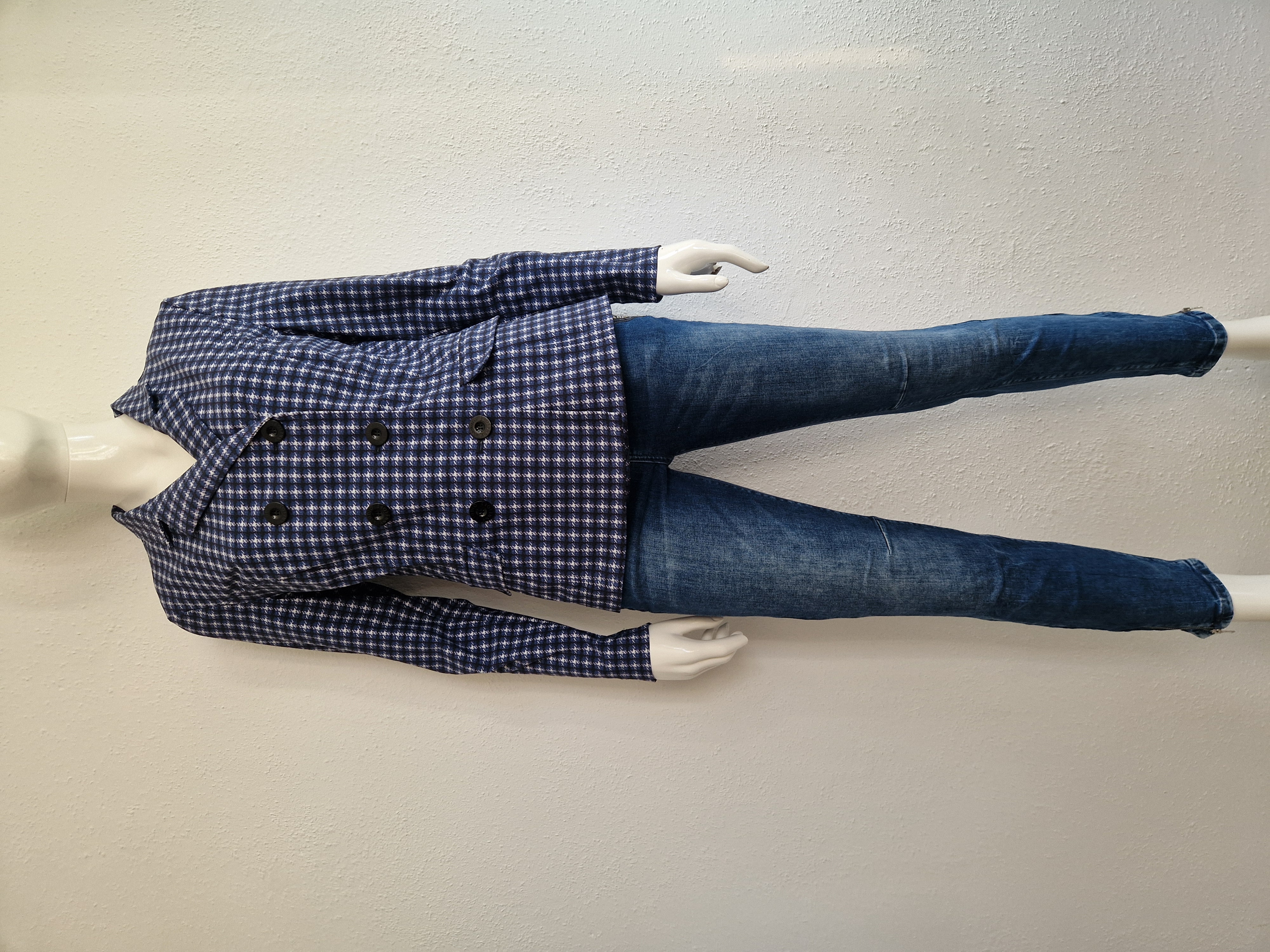 Studio Anneloes double breasted blazer. Maat M. Ruitdessin.