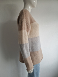 Riani trui. Maat 40, Crème/beige/wol.
