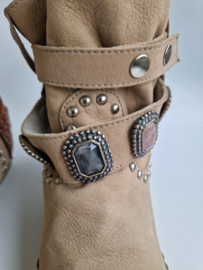 Karma of Charme Straz Barokko boots. Maat 39