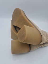 Triver Flight enkellaarzen. Maat  40, Beige/suède.