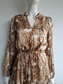 Mos Mosh Valley Poppy dress. Maat M. Crème/bruin.