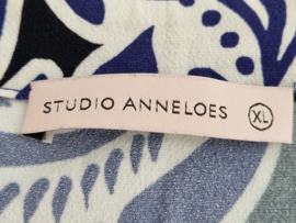 Studio Anneloes blouse. Maat M. Blauw/witte print.
