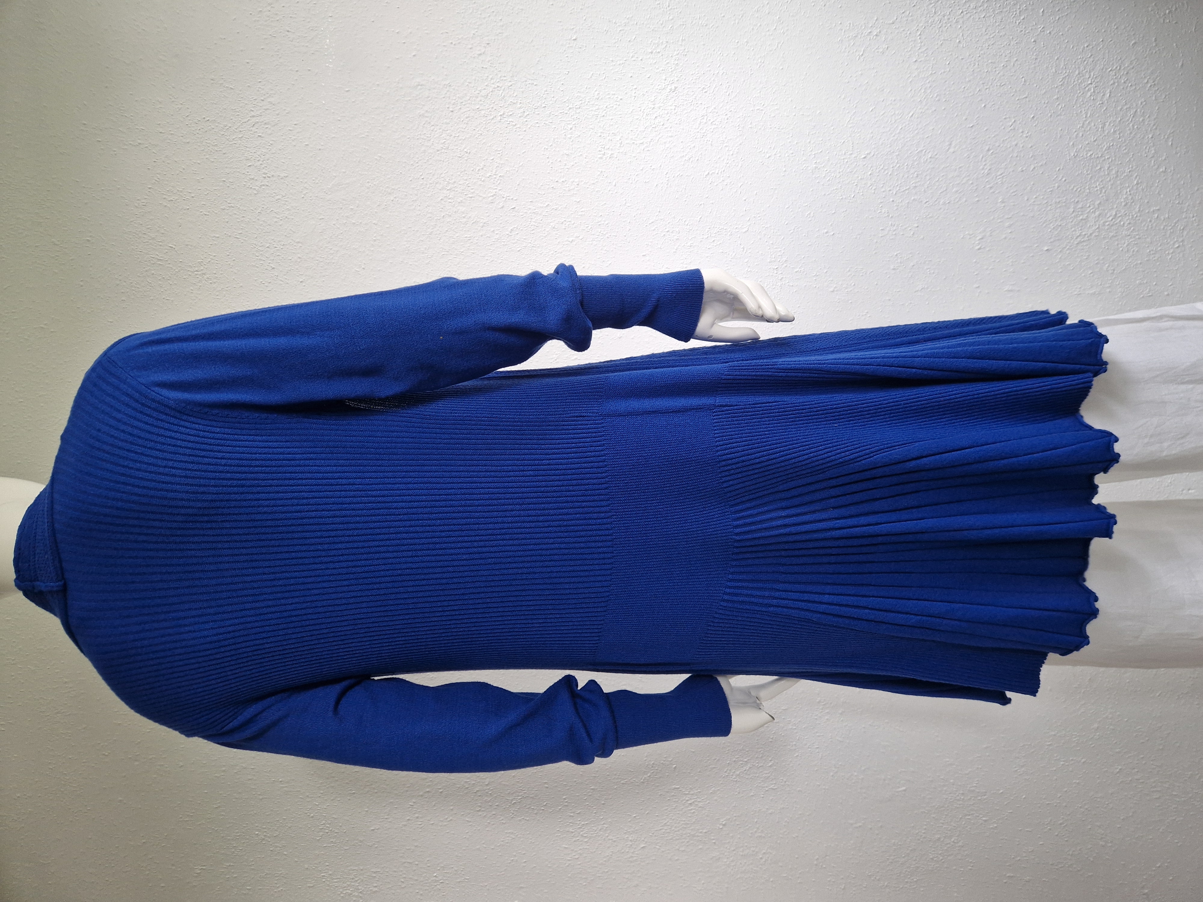 Lien & Giel vest. Maat 36. Kobalt.