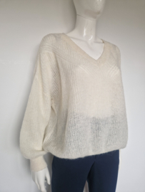 Fabienne Chapot Airy pullover. Maat L. Crème.