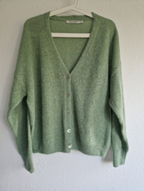Summum vest. Maat L. Zachtgroen/alpaca.