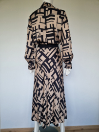 Marc Aurel set (blouse & midi rok). Grafische print. Maat 38