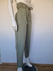 Ba&sh paperbag pantalon. Maat 2. Olijfgroen