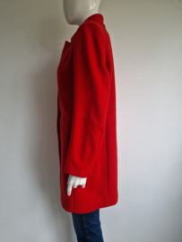 Marc Aurel mantel. Maat 40. Rood/zuiver scheerwol.
