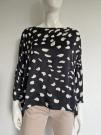 Manila Grace top. Maat 38/40, Zwart/off white