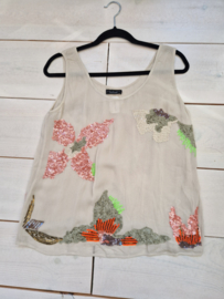 Twin Set top. Maat 36/38. Beige/lovers.