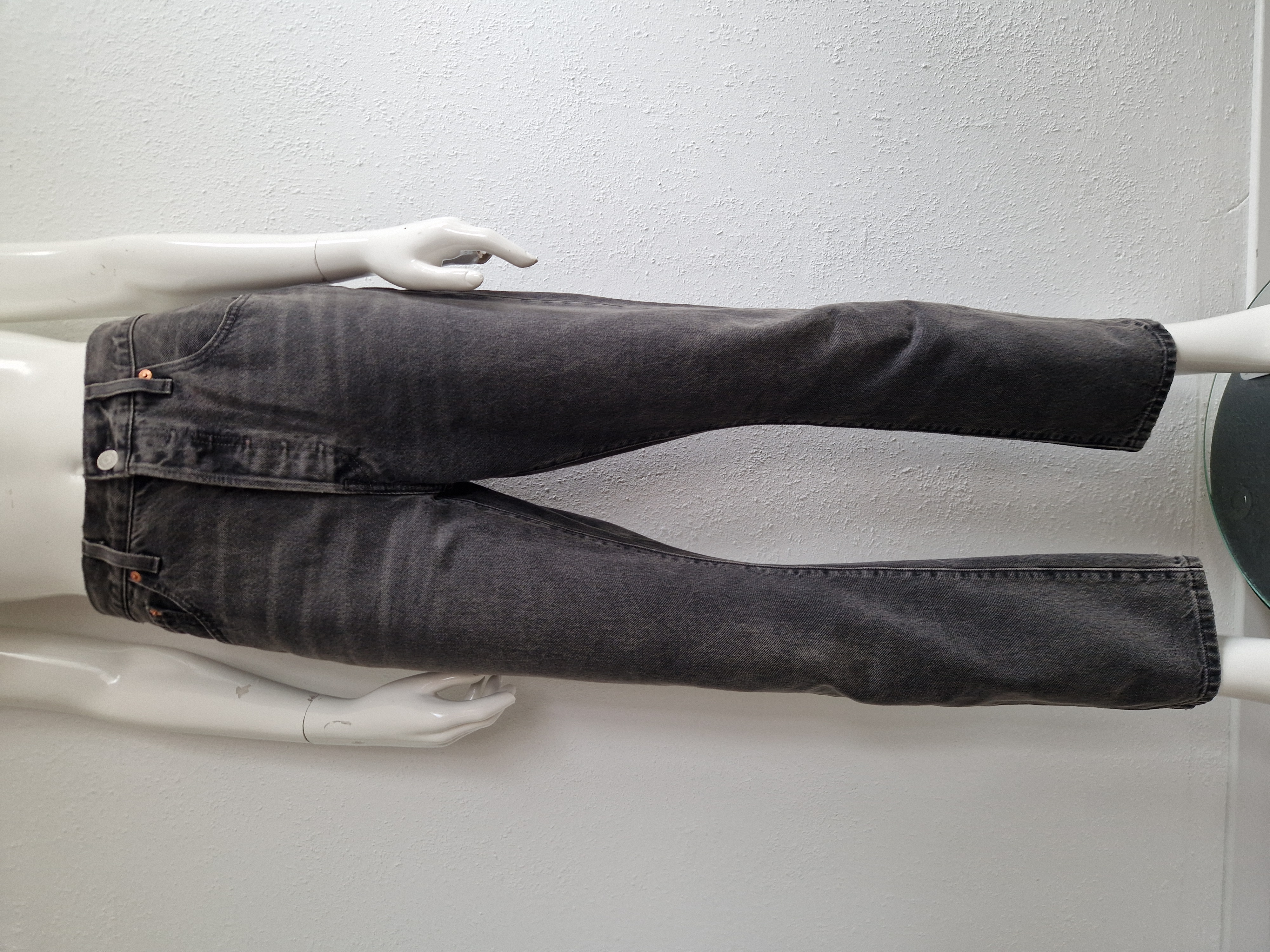 Levi's 501. Maat 31/30, Zwart/grijs.