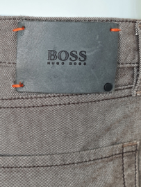 Hugo Boss jeans regular fit. Mt. 36/34. Lichtbruin.