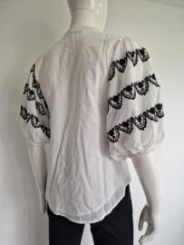 Summum blouse met ballonmouwen. Maat 34, Gebroken wit.